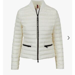 Moncler Cream Puffer Jacket with Quilted Design
